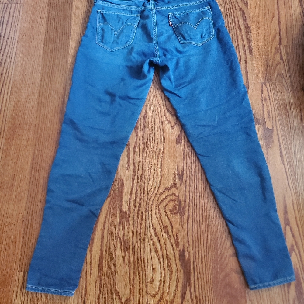 Levi 710 Super Skinny Jeans